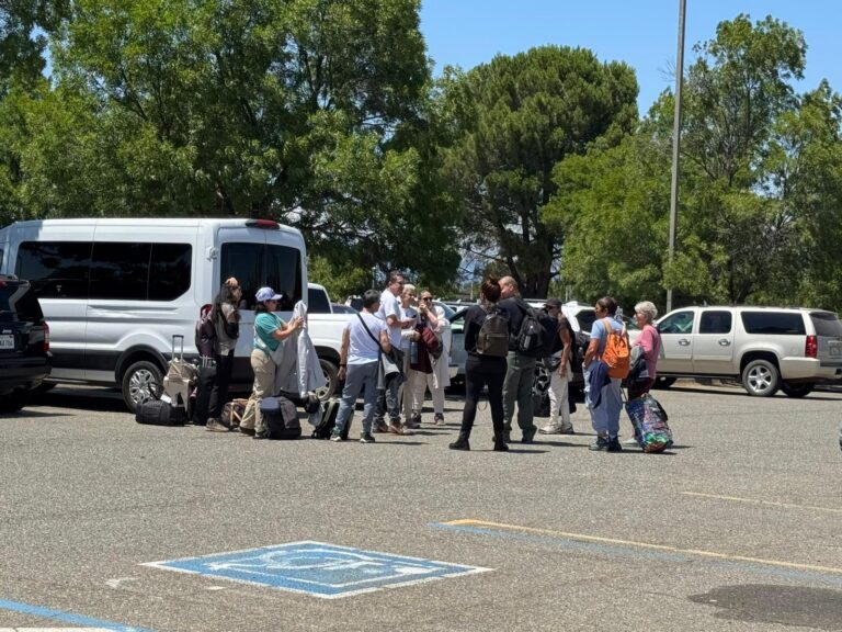 f8efb582-b7cb-435c-b73f-8203c63149af